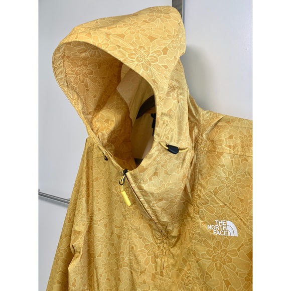 The North Face Fanorak Jacket Bag - Floral Print - Picture 3 of 12